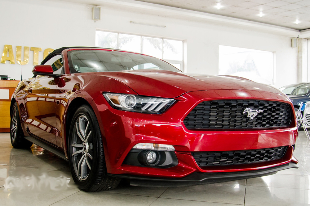 Những xế sang phải nộp phí trước bạ 500 triệu đồng