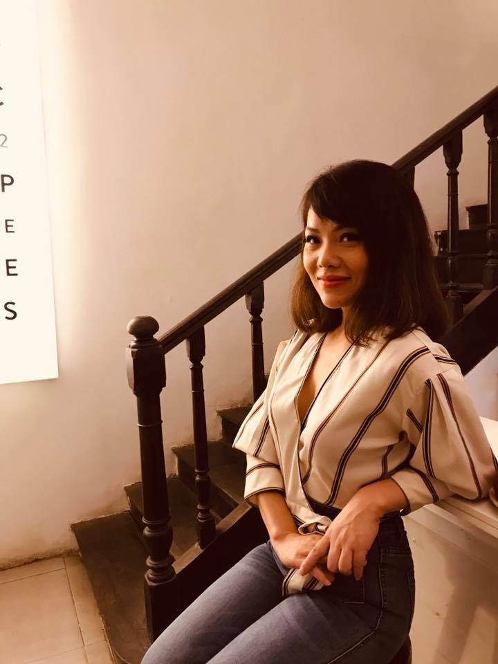 Hé lộ thông tin hiếm hoi về ông xã giỏi giang của MC đình đám VTV