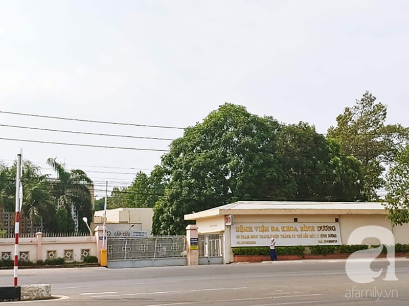 Bình Dương: Bé trai vừa sinh thì chết bất thường, gia đình sản phụ bức xúc vây kín bệnh viện