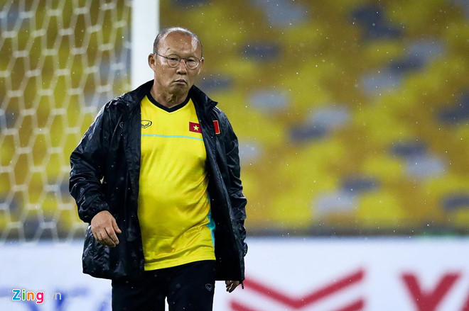 HLV Park Hang-seo chỉ gặp Alex Đặng, bỏ qua Filip Nguyễn
