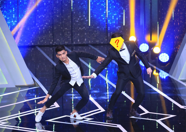 Mạc Văn Khoa khó chịu với Trấn Thành vì suồng sã quá mức, liên tục chen ngang khi nói chuyện?