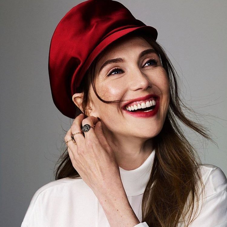 Nữ diễn viên khỏa thân nhiều nhất trong phim 18+ gây sốt toàn thế giới