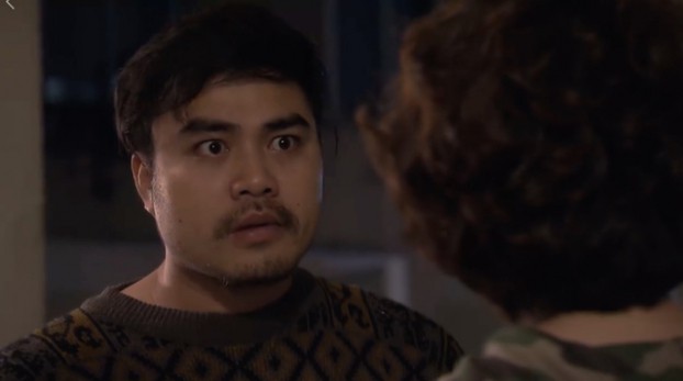 Nhân vật gây phẫn nộ nhất Về nhà đi con: Vừa vô dụng vừa hèn, lật mặt nhanh hơn bánh tráng Nhân vật gây phẫn nộ nhất Về nhà đi con: Vừa vô dụng vừa hèn, lật mặt nhanh hơn bánh tráng