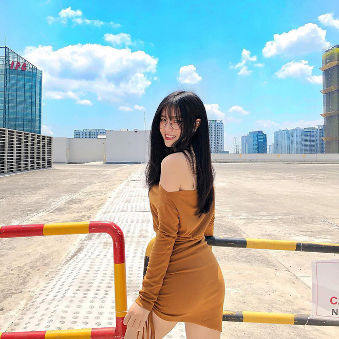Hội girl xinh 2000 mới nổi: Người nhan sắc tựa nàng thơ, người được cả báo nước ngoài gọi tên