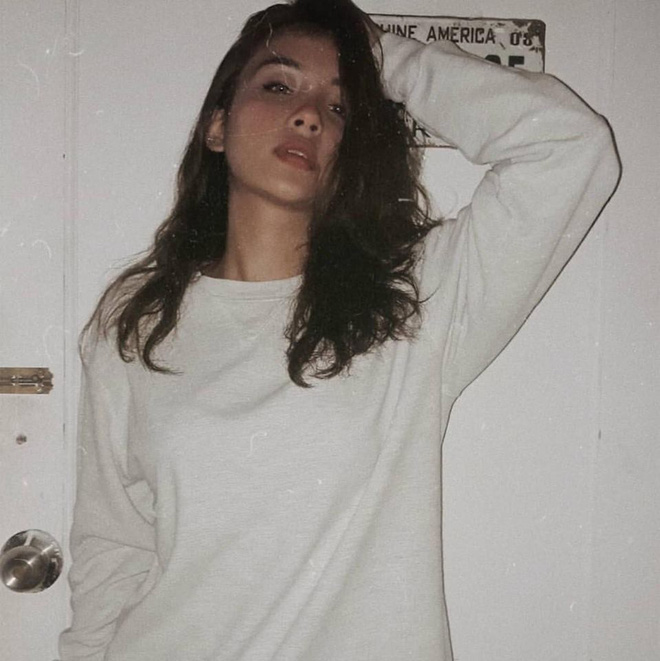 Hội girl xinh 2000 mới nổi: Người nhan sắc tựa nàng thơ, người được cả báo nước ngoài gọi tên