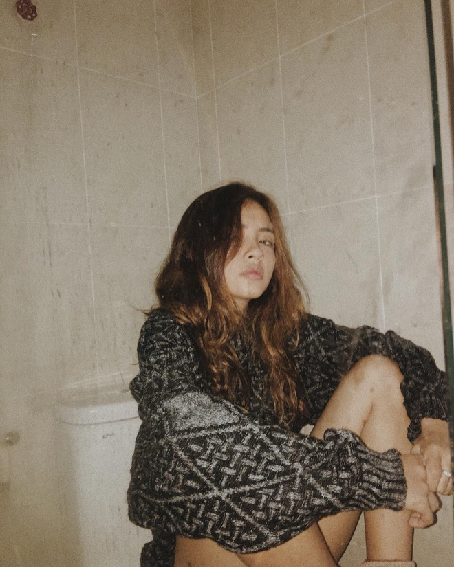 Hội girl xinh 2000 mới nổi: Người nhan sắc tựa nàng thơ, người được cả báo nước ngoài gọi tên