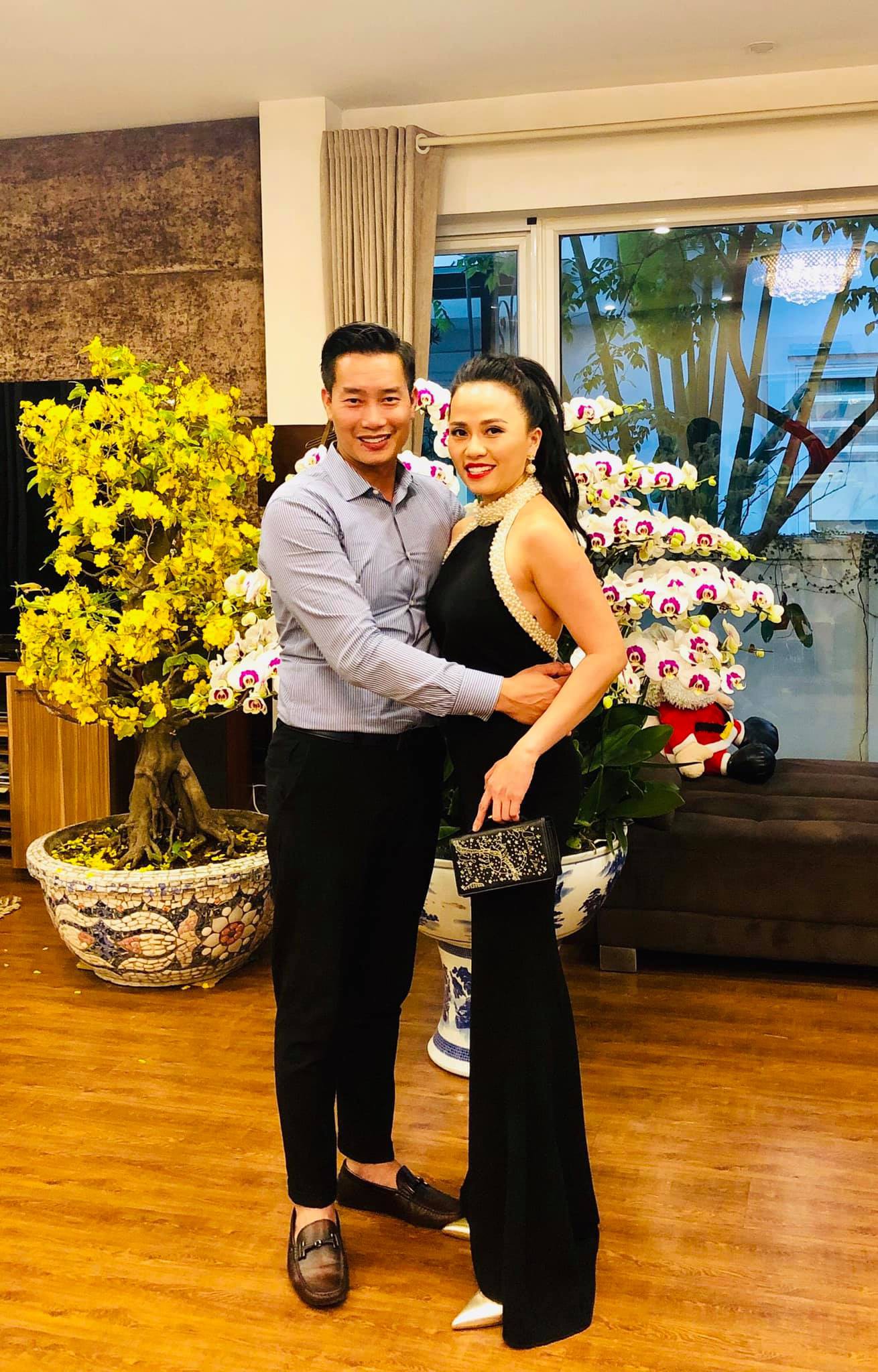 Tiết lộ danh tính nửa kia và chuyện hôn nhân của Nhà báo Lại Văn Sâm, Long Vũ cùng loạt BTV nam nổi tiếng phía Bắc