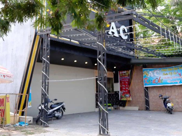 Vụ nổ súng ở quán karaoke tại Quảng Nam: Chỉ vì đi nhầm phòng