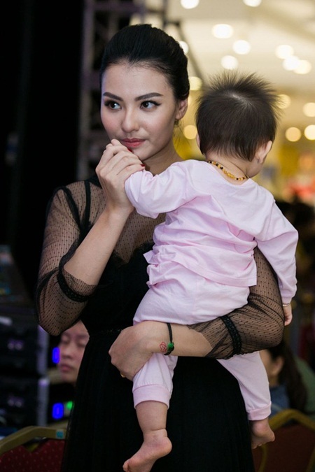 Không chỉ Võ Hoàng Yến, nhiều sao Việt bẽ bàng khi là kẻ thứ ba