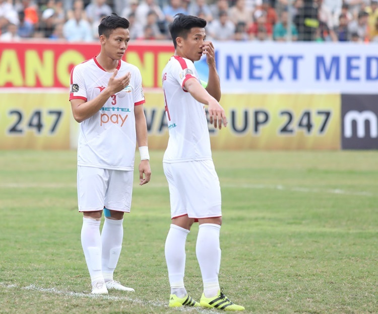 Viettel 0-0 SLNA: Đại chiến ... nhạt nhòa