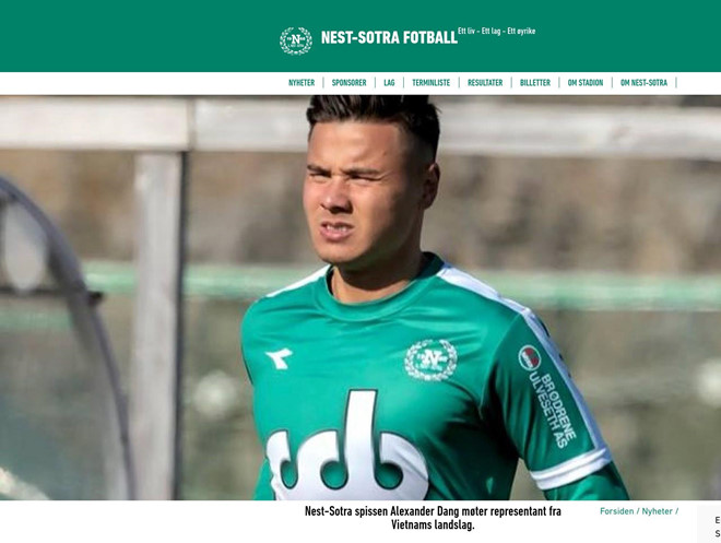 Alex Đặng: Đá bóng dưới cái nóng 35 độ ở Việt Nam là thử thách