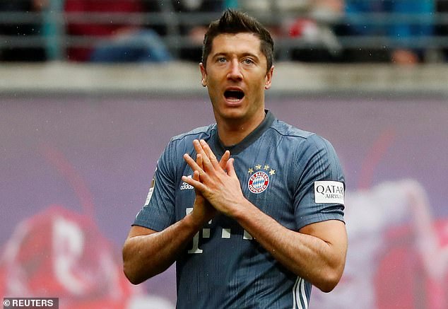 MU bất ngờ hỏi mua Lewandowski MU bất ngờ hỏi mua Lewandowski