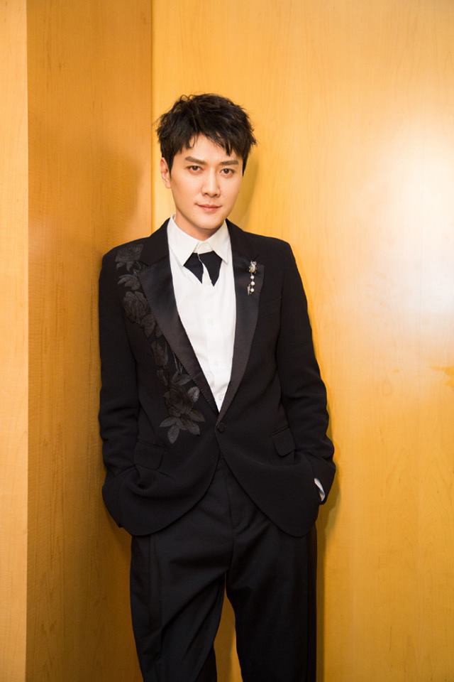 Từng là cậu ấm nhưng sau khi Triệu Lệ Dĩnh sinh quý tử, Phùng Thiệu Phong thay đổi như thế nào? Từng là cậu ấm nhưng sau khi Triệu Lệ Dĩnh sinh quý tử, Phùng Thiệu Phong thay đổi như thế nào?