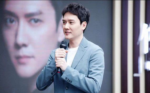 Từng là cậu ấm nhưng sau khi Triệu Lệ Dĩnh sinh quý tử, Phùng Thiệu Phong thay đổi như thế nào? Từng là cậu ấm nhưng sau khi Triệu Lệ Dĩnh sinh quý tử, Phùng Thiệu Phong thay đổi như thế nào?