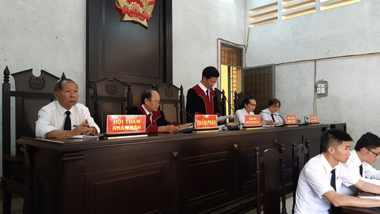 Cán bộ ngân hàng chiếm đoạt 114 tỉ đồng nhận án tử hình