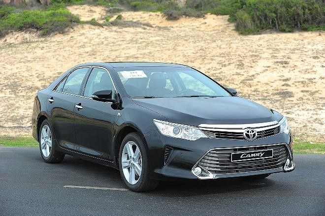Toyota Camry 2019 - rẻ hơn, trẻ hơn, kém sang hơn