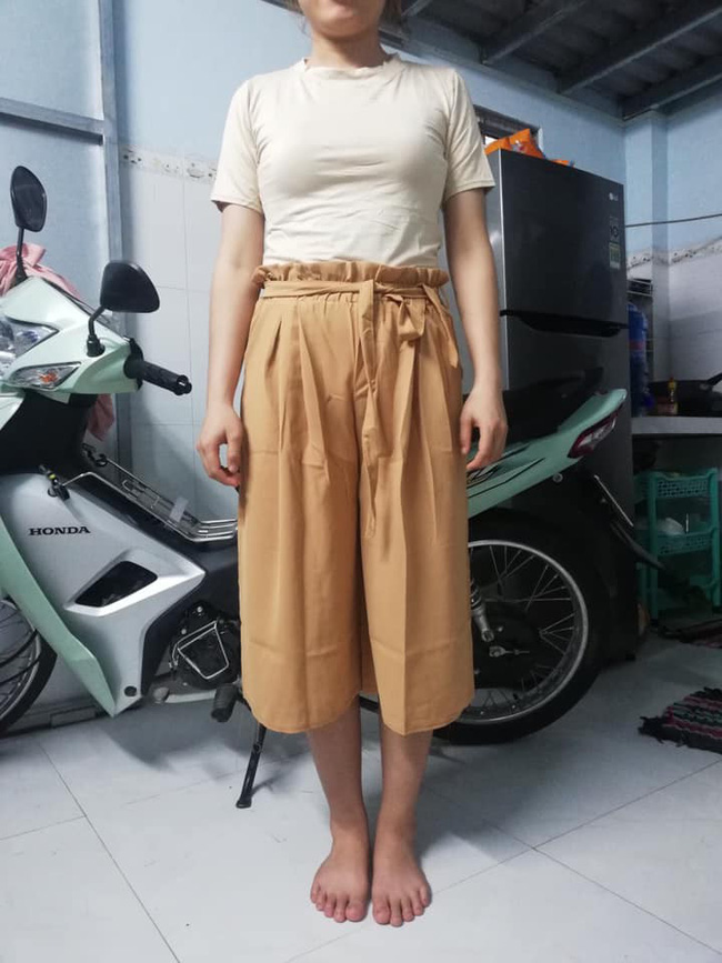 Order nguyên cây đồ bắt trend dạo phố, hàng thật đến tay cô gái chỉ dám... mặc ngủ ở nhà: Lỗi tại ai?