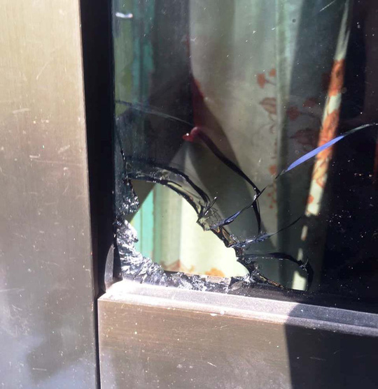 Vợ chồng nữ doanh nhân ở Quảng Bình tố bị xã hội đen dùng súng truy sát