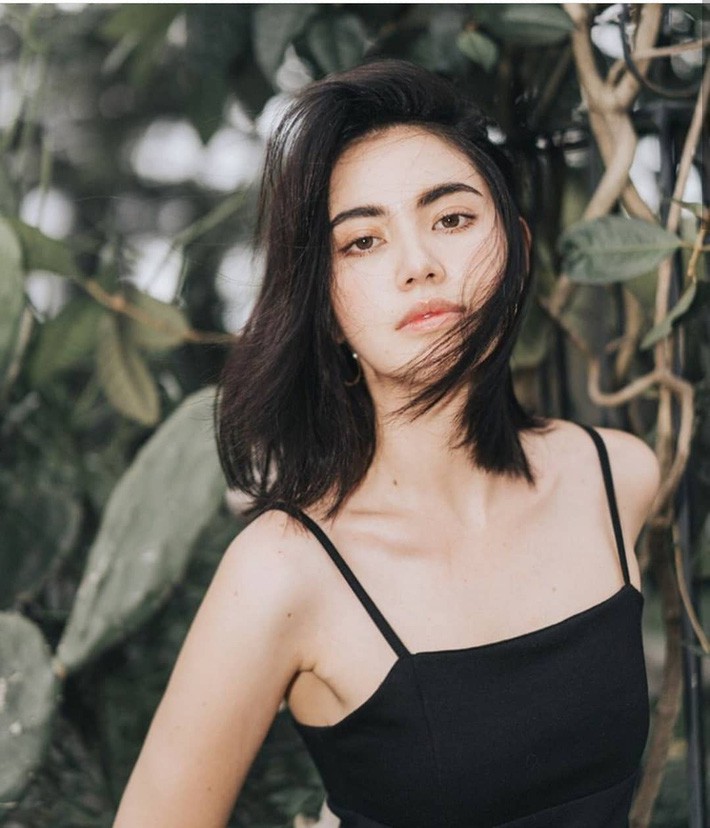 Dài hơn tóc ngắn và ngắn hơn tóc dài: Đây chính là kiểu tóc tất thảy các cô nàng hot nhất xứ Chùa Vàng đang để