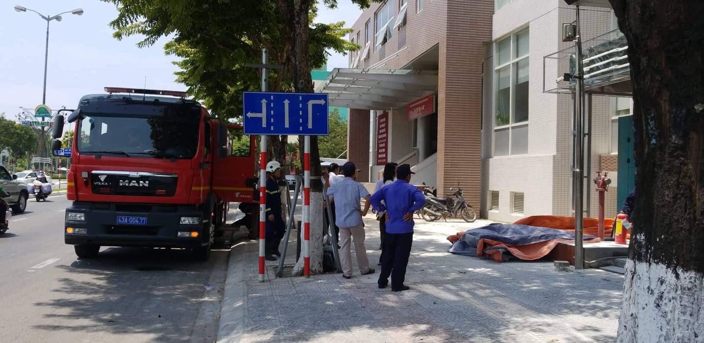 Đà Nẵng: Cháy máy phát điện tại một trụ sở ngân hàng, nhiều nhân viên tháo chạy