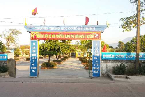 Lộ tin nhắn nhạy cảm, cô giáo Hà Tĩnh xông vào nhà đánh vợ đồng nghiệp