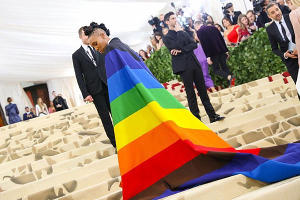 Câu chuyện đằng sau những bộ trang phục hoành tráng tại Met Gala