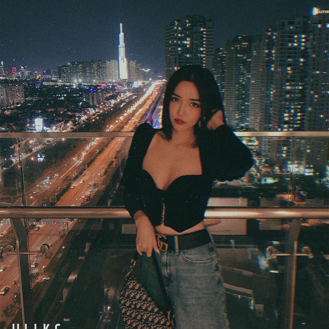 Dù có là tivi màn hình phẳng thì các nàng vẫn sexy tột cùng chỉ với vài ba cách diện đồ học từ các người đẹp Vbiz