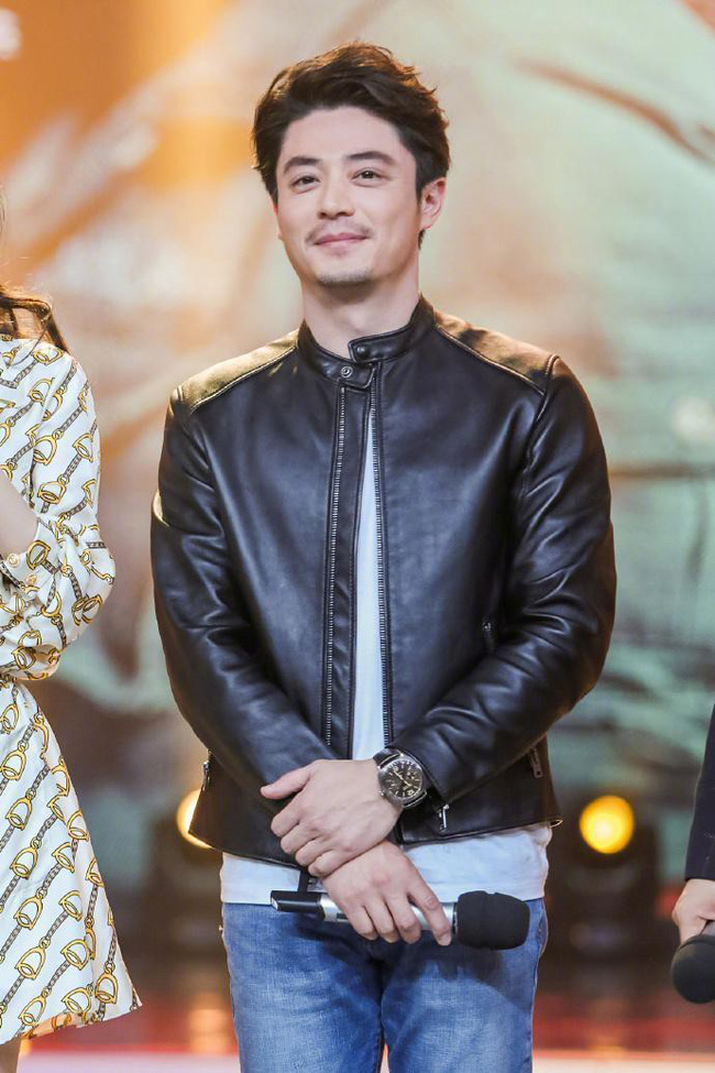 Trước khi bị Lâm Tâm Như dùng như phá, Hoắc Kiến Hoa từng là nam thần đẹp trai nhất nhì Cbiz Trước khi bị Lâm Tâm Như dùng như phá, Hoắc Kiến Hoa từng là nam thần đẹp trai nhất nhì Cbiz