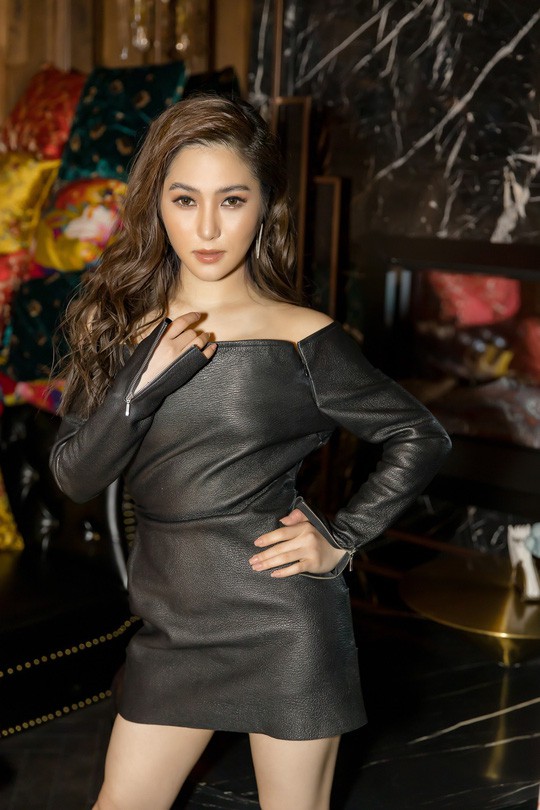 Hương Tràm diễn show cuối cùng tại Hà Nội trước khi tạm dừng sự nghiệp để sang Mỹ