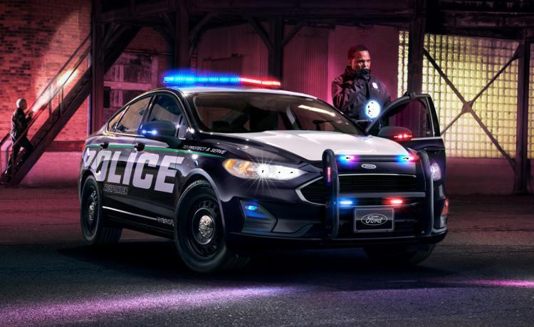 Mỹ cũng có tệ nạn vặt gương ôtô rồi bán lại như Việt Nam