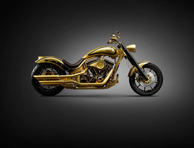 Cả phố lác mắt với xe máy gần 20 tỷ đồng của đại gia