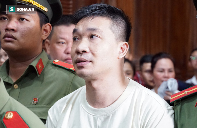 Hotgirl Ngọc miu òa khóc khi thấy người thân, đòi gặp con nhưng không được phép