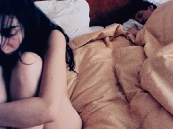 Sốc khi chồng sắp cưới thú nhận sở thích tình dục quái đản