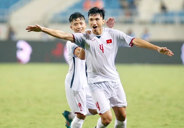 Đoàn Văn Hậu: Đừng đá láo để thầy Park khó xử