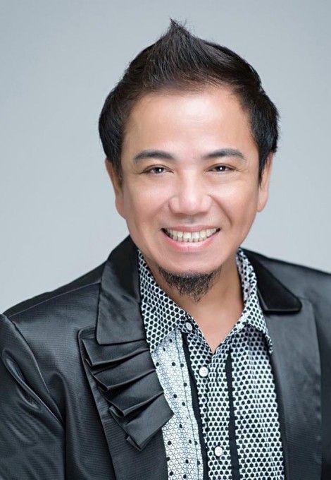 Nghệ sĩ Hồng Tơ vừa bị bắt để điều tra hành vi đánh bạc: Bố mẹ từ mặt, vợ bỏ, giang hồ thóa mạ chỉ vì… kiếp đỏ đen