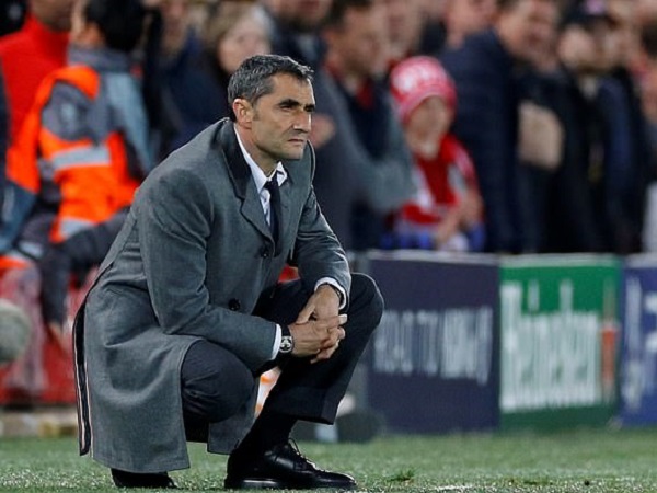 Thua thảm, HLV Barca cúi đầu thừa nhận Liverpool chơi hay và xứng đáng đi tiếp