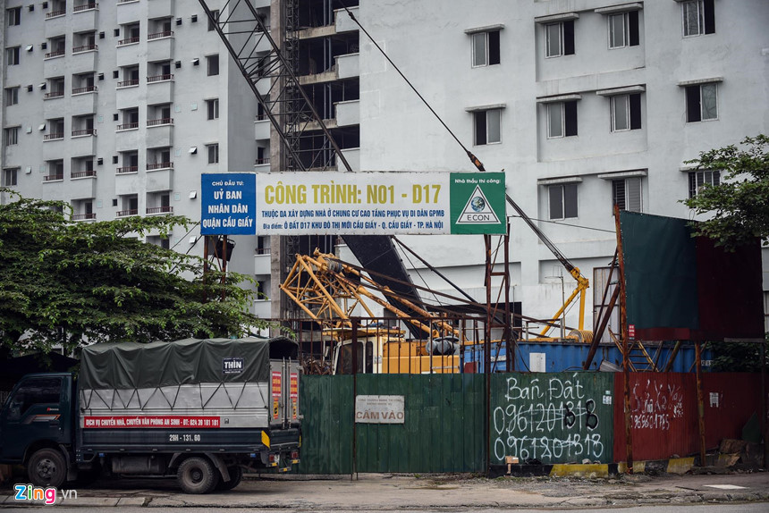 Chung cư bỏ hoang 9 năm ở đất vàng Hà Nội