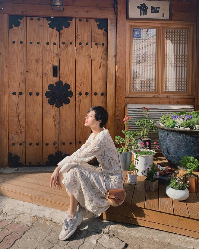 Sao Việt diện đồ mát mẻ thế nào trong kỳ nghỉ hè?