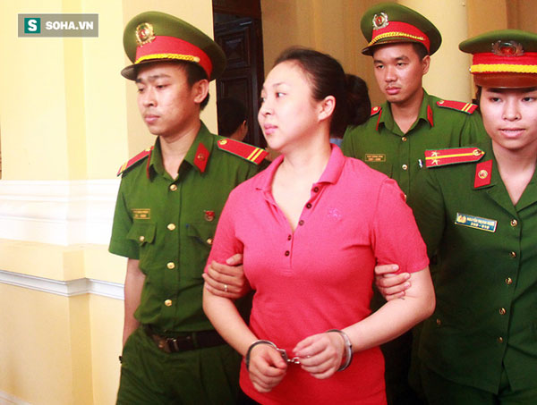 Xét xử đường dây sản xuất ma túy khủng nhất nước: Lộ diện thêm bà trùm bí ẩn