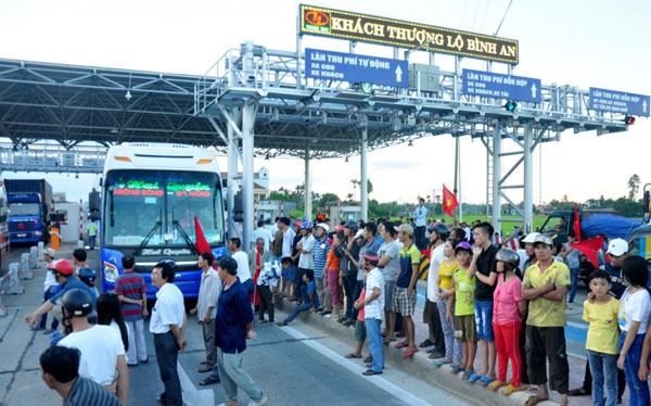 Tasco của ông trùm BOT Phạm Quang Dũng báo lỗ, hai quỹ đầu tư lớn lỗ nặng