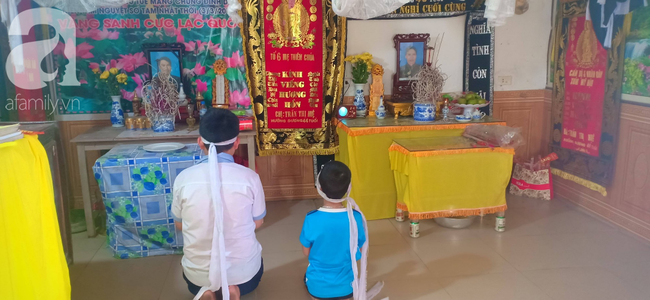 Bố mất chưa giỗ đầu thì mẹ cũng qua đời, hai đứa trẻ 6 và 13 tuổi sống côi cút, đói ăn bên bà ngoại già yếu