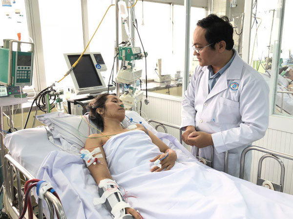 Có triệu chứng giống cảm cúm nhưng xuất hiện thêm dấu hiệu này: Đến viện gấp kẻo nguy kịch