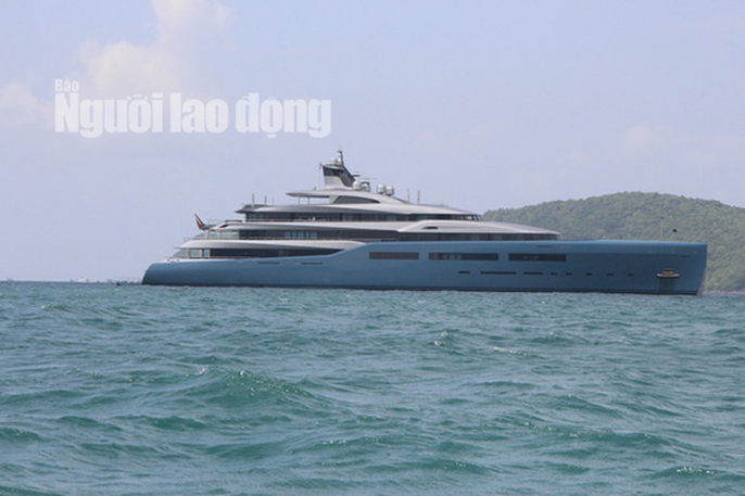 Siêu du thuyền triệu đô của ông chủ Tottenham đang có mặt ở đảo ngọc Phú Quốc