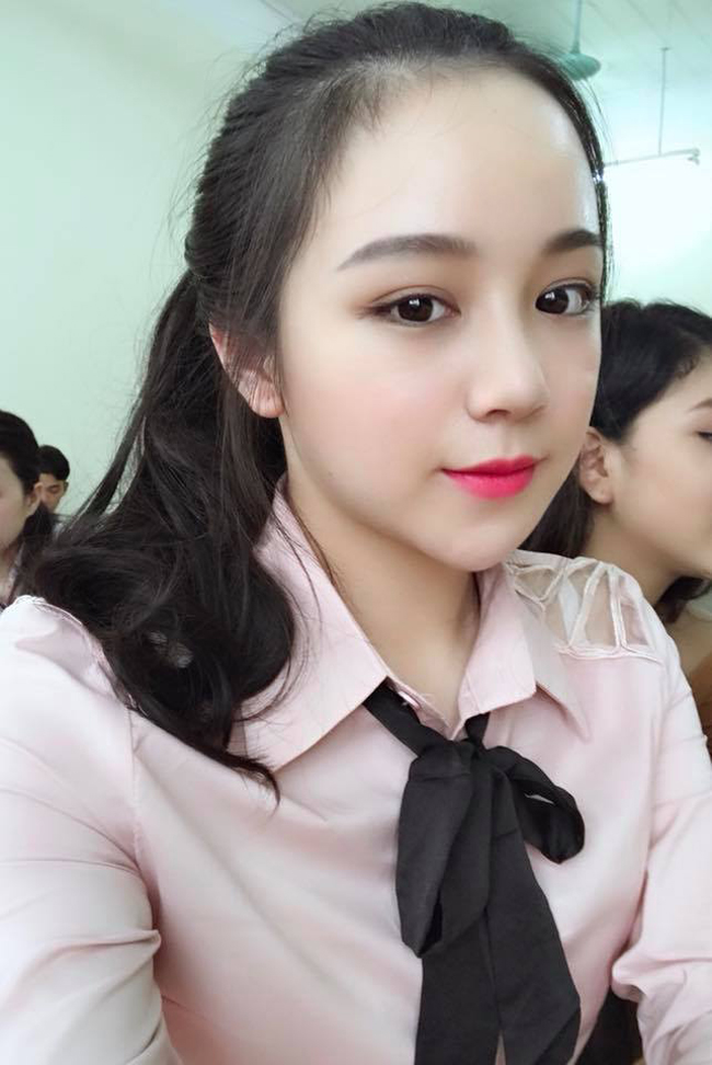 Hot girl Hưng Yên 19 tuổi gây tranh cãi khi nói có lợi thế hơn Chi Pu