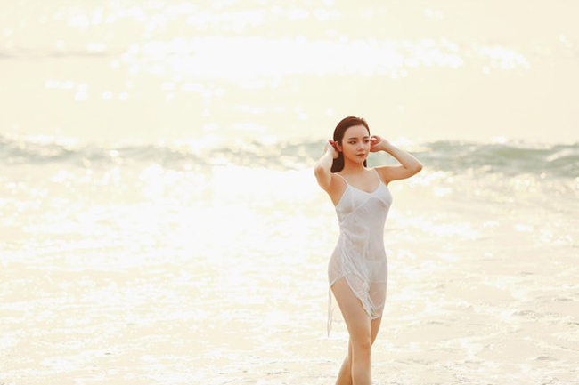 Hot girl Hưng Yên 19 tuổi gây tranh cãi khi nói có lợi thế hơn Chi Pu