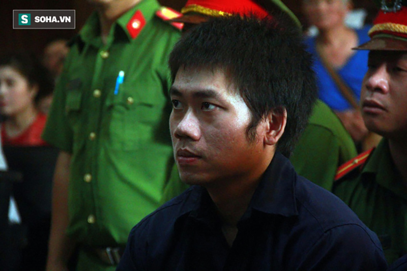 Những giọt nước mắt muộn màng của các bị cáo trong đường dây sản xuất ma túy lớn nhất nước