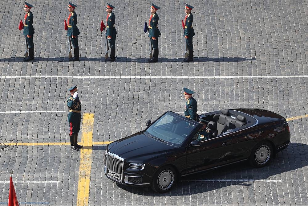 Video ảnh: Xe tăng, tên lửa Nga dàn hàng tập luyện cho Duyệt binh Chiến thắng