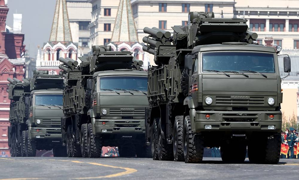 Video ảnh: Xe tăng, tên lửa Nga dàn hàng tập luyện cho Duyệt binh Chiến thắng