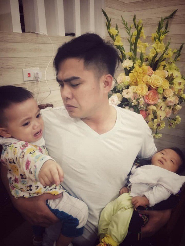 Gia đình hạnh phúc ngoài đời thực của gã chồng tồi đam mê cờ bạc, lừa dối vợ trong Về nhà đi con