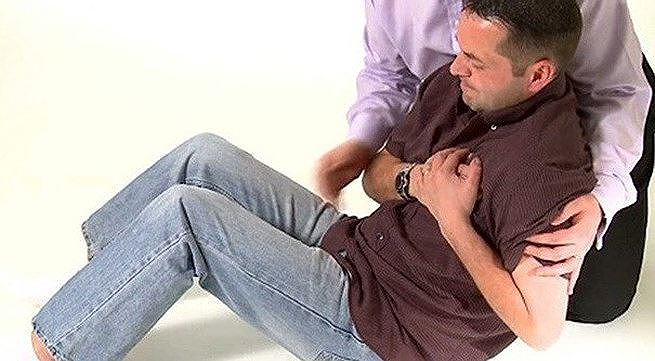 Dùng thần dược An cung phòng, chữa đột quỵ là ... tự sát